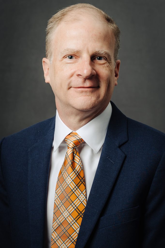 Dr. Bruce Keisling headshot
