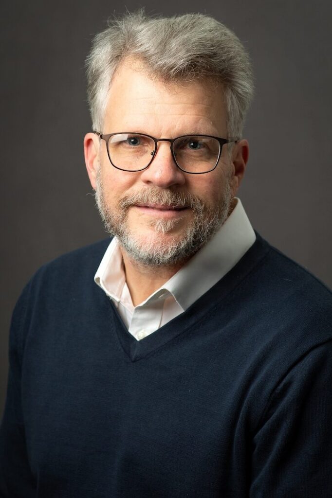Dr. Jay Fowke headshot